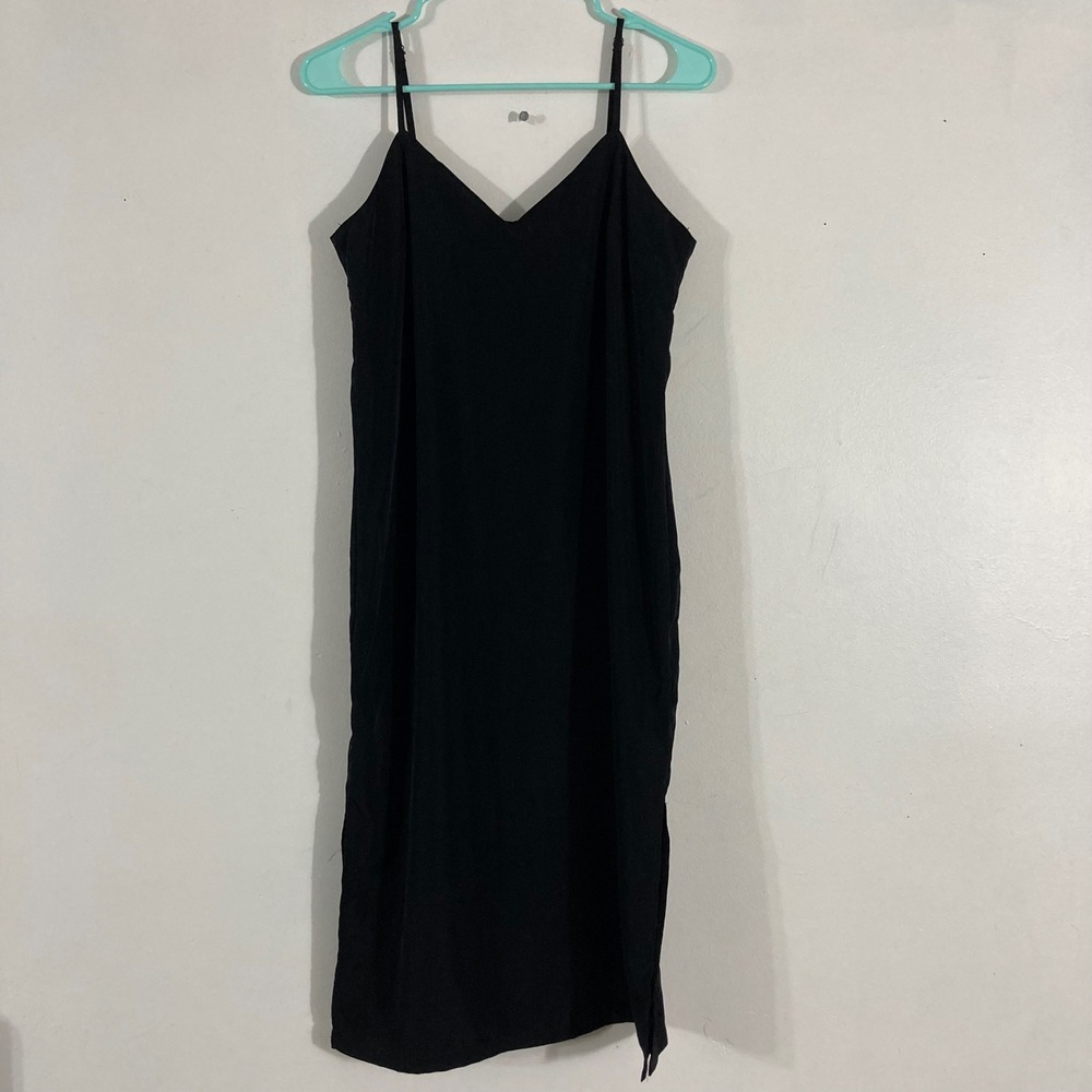 H&M Divided Slip Dress Women Size 8 Black Good V-Neck Spaghetti Strap Midi LBD